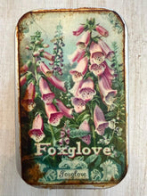 Load image into Gallery viewer, Vintage Floral Images Small Tin Cases/Each